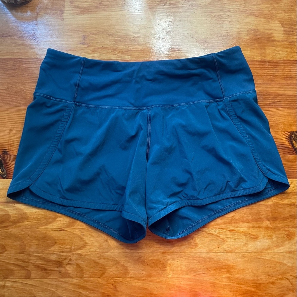Lululemon running short